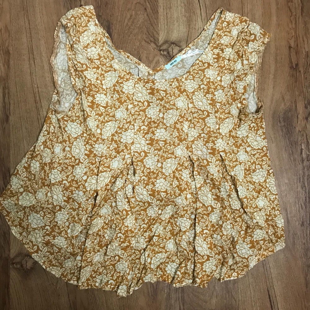 Yellow flower top